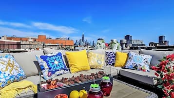 Casa de ciudad de diseñador, 3 habitaciones, cocina, vista a la ciudad | Terraza o patio