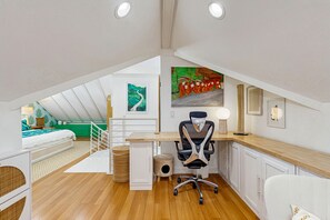 1 chambre, fer et planche à repasser, accès Internet, draps fournis