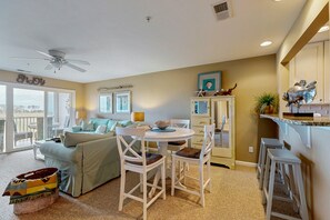 Una televisión, un reproductor de DVD