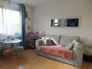 Smart TV, stereo
