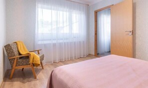 1 bedroom, soundproofing, free WiFi, bed sheets