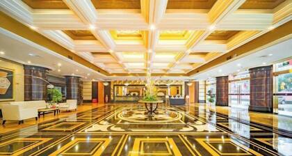 CQ Second Normal University Academic Exchange Center Hotel