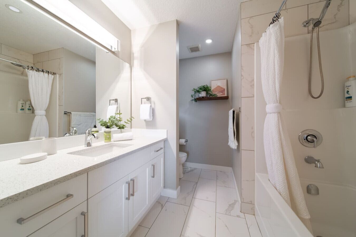 Hair dryer, towels