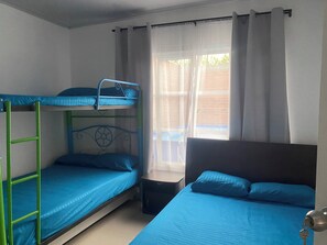 2 bedrooms, WiFi, bed sheets