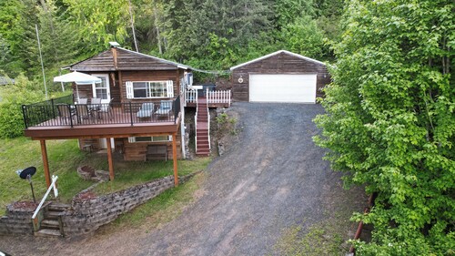 CDA Lake-Kayaks-Hot Tub-Boat Slip & More!