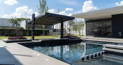 Luxurious Country Home in Zapopan by Magnolia Homes