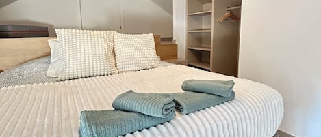 3 camere, ferro/asse da stiro, Wi-Fi, lenzuola