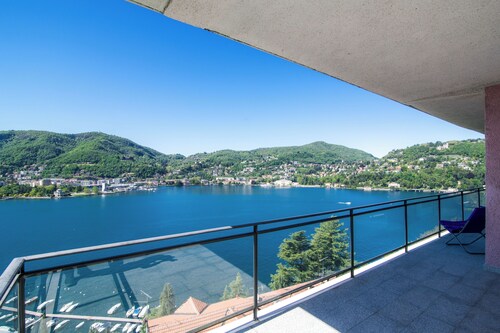 Heavenly Terrace - Hot Tub & the best view on Como Lake!