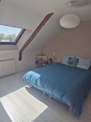 3 makuuhuonetta, vuodevaatteet