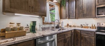 NEW CHARMING HOME-Sage Ridge-Coosawatee Resort-Outdoor Fireplace