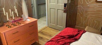 Historic Cornell Inn - Cozy Berkshires Retreat - Lenox, MA - Basic Queen
