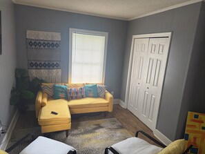 Smart TV, fireplace, computer monitors