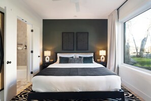 4 Schlafzimmer, Schreibtisch, Bügeleisen/Bügelbrett, Reisekinderbett