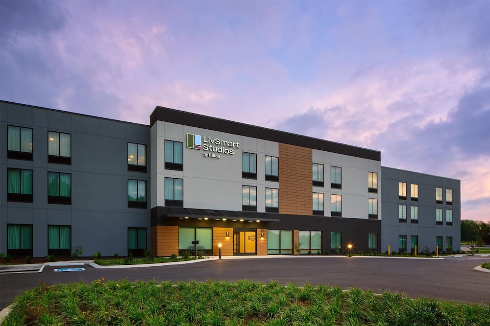 LivSmart Studios by Hilton Tullahoma