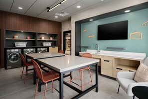 Laundry room - LivSmart Studios by Hilton Tullahoma (Tullahoma)