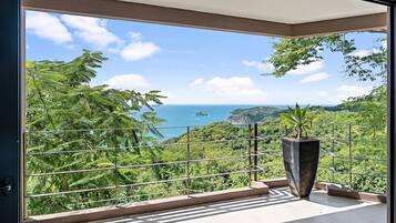 Pemandangan pantai/laut