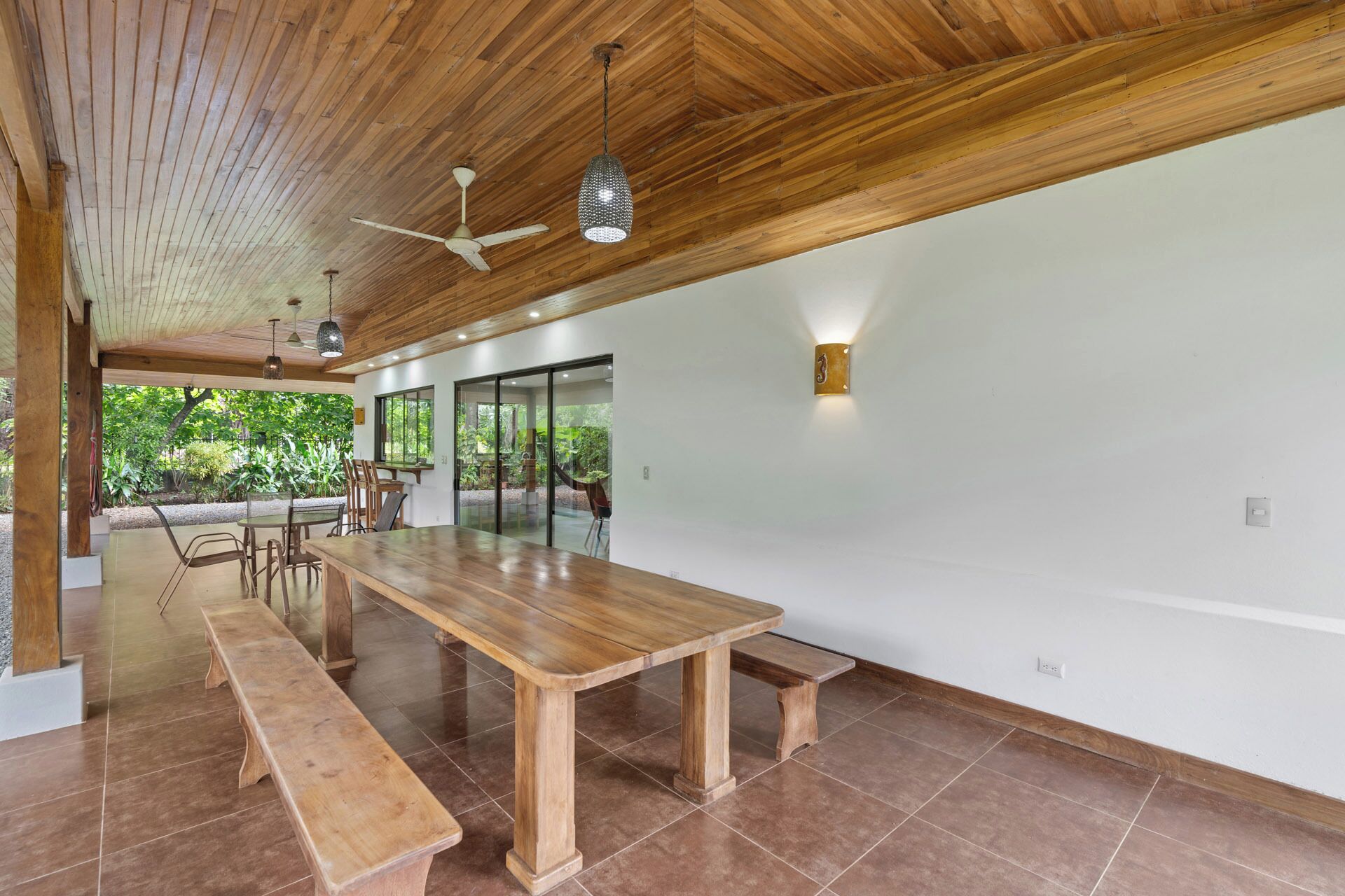 Outdoor dining