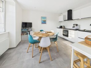 Dining - House 50m from Locquirec harbor with fiber 4 to 6 persons (Locquirec)