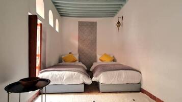 2 bedrooms, WiFi, bed sheets