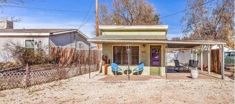 Claire’s Cottage - Cozy House in Nice, Quiet Neighborhood