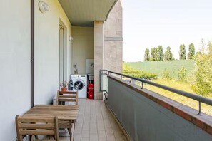 Outdoor dining - Fox's House - Apartment with private parking near Florence (Campi Bisenzio)