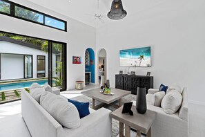 House, Garden View | Living area