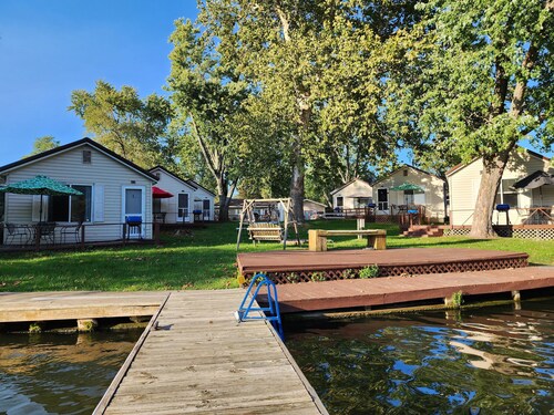 Lakeside Cottages - Cozy cottages nestled in a quiet cove right on Lake Shafer! Located at Paradise Resort, just 4.5 miles north of Outrigger Resort and Indiana Beach Amusement Park. These cottages feature 350 sq ft of space and sleep a max of four (