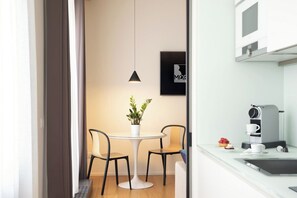 Dining - Penthouse Apartment 5.1 (Milano)