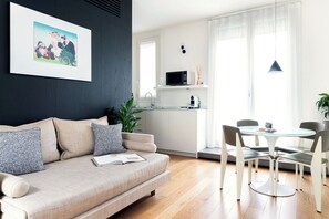 TV - Penthouse Apartment 5.5 (Milano)