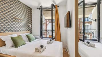 1 bedroom, iron/ironing board, travel crib, free WiFi
