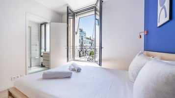 1 bedroom, iron/ironing board, travel crib, WiFi