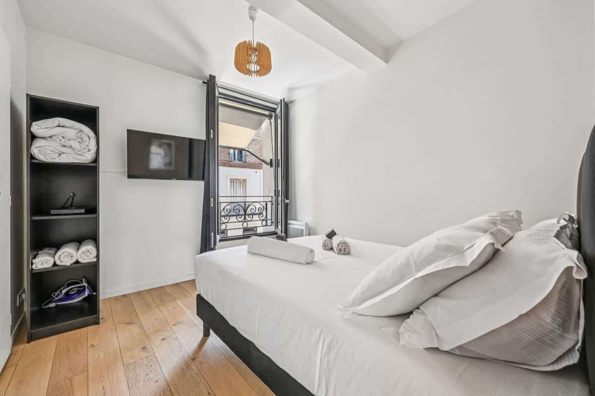1 bedroom, iron/ironing board, WiFi (free), bed sheets
