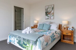 3 Schlafzimmer, Bügeleisen/Bügelbrett, kostenloses WLAN, Bettwäsche