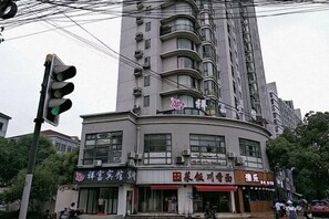 Unclassified image, 3 of 13, button - Xiangfu Hotel (Shanghai Guoding Road) (Shanghai)