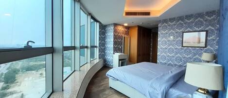 2 habitaciones, tabla de planchar con plancha y wifi