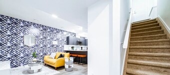 NEW-Luxury 6BR Retreat-Hot Tub-KingBed-EV Charger