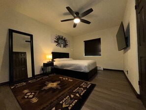 1 quarto, ferros/tábuas de passar roupa, Wi-Fi, roupa de cama