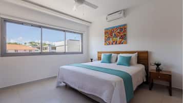 2 bedrooms, iron/ironing board, bed sheets