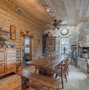 Dining - Historic Cabin +Working Sheep Ranch (Fredericksburg)