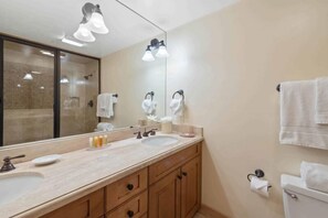 Hair dryer, towels - Lodge Tower 191  at the base of Vail Mountain (Vail)