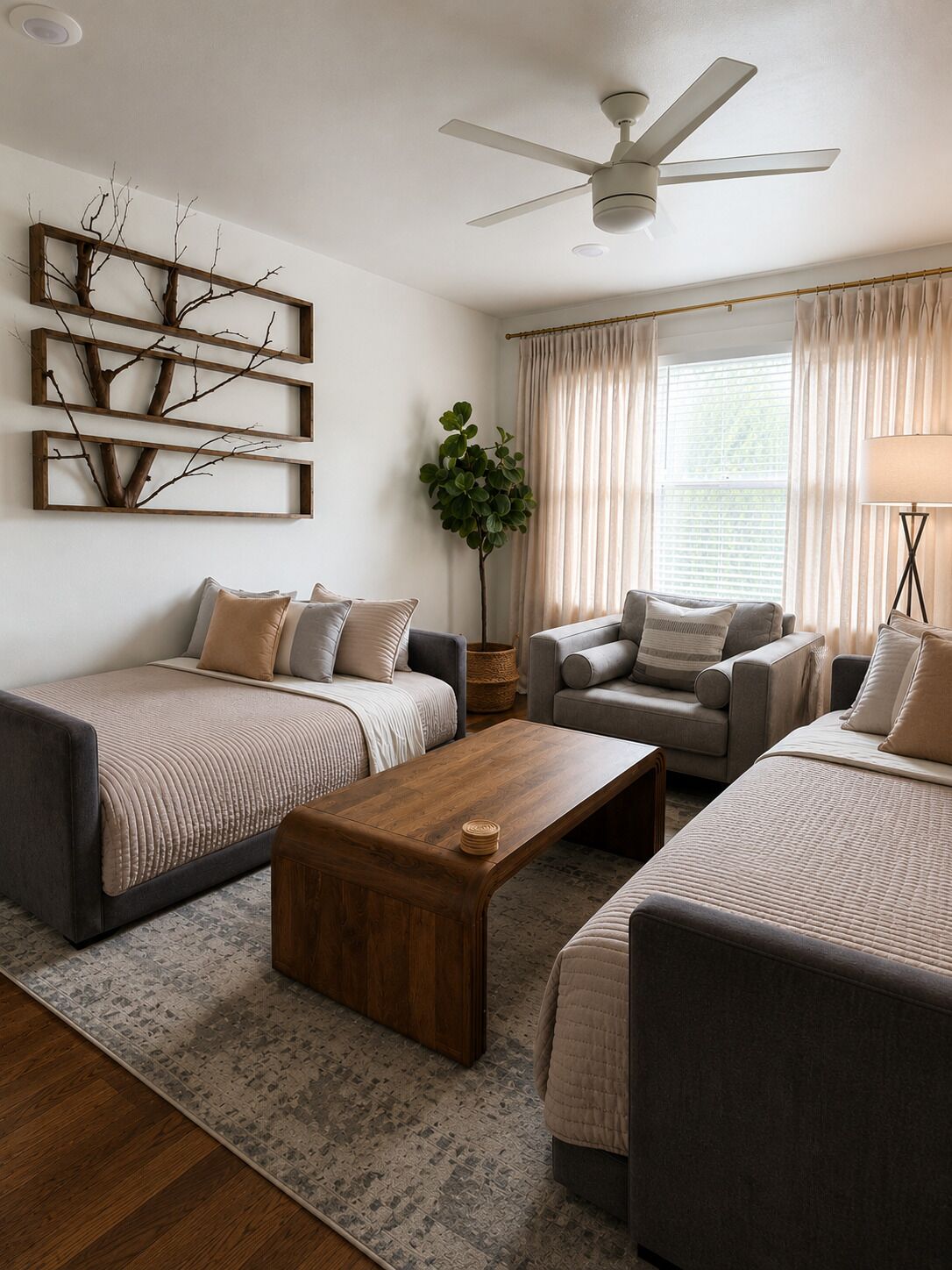 2 bedrooms, desk, iron/ironing board, free WiFi