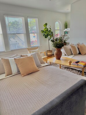 2 chambres, bureau, fer et planche à repasser, Wi-Fi gratuit