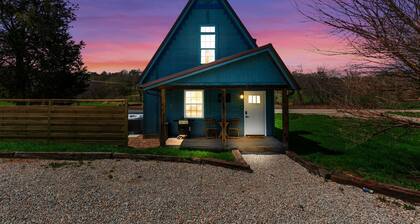 The Nest + Hot tub I Fire Pit