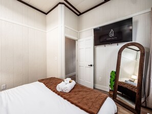 1 bedroom, iron/ironing board, free WiFi, bed sheets