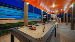Interior - Port A Getaway Games, Grill, Close to Beach Sandy Feet Retreat by Avantstay (Port Aransas)