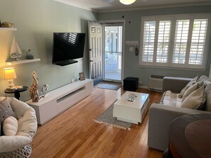 Smart TV, books