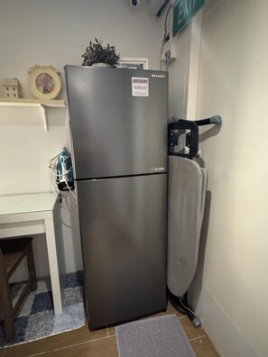 Mini-refrigerator - Blanc Inn (Singapore)