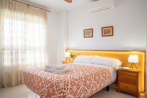 4 camere, ferro/asse da stiro, culla da viaggio, Wi-Fi gratuito