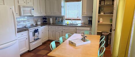 Microwave, oven, stovetop, dishwasher