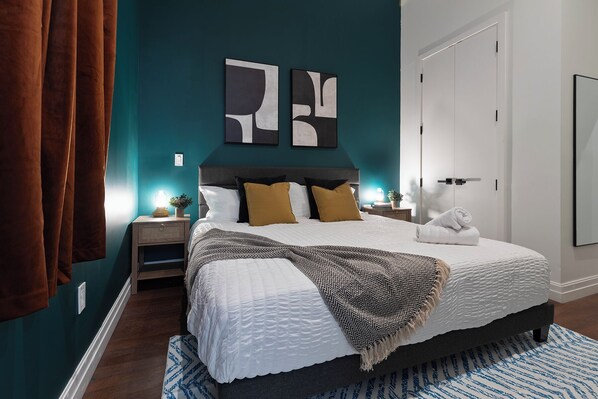 2 bedrooms, iron/ironing board, free WiFi, bed sheets